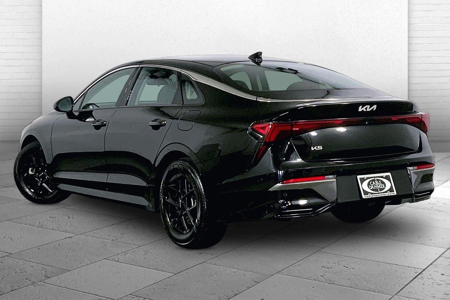 2025 Kia K5 LXS