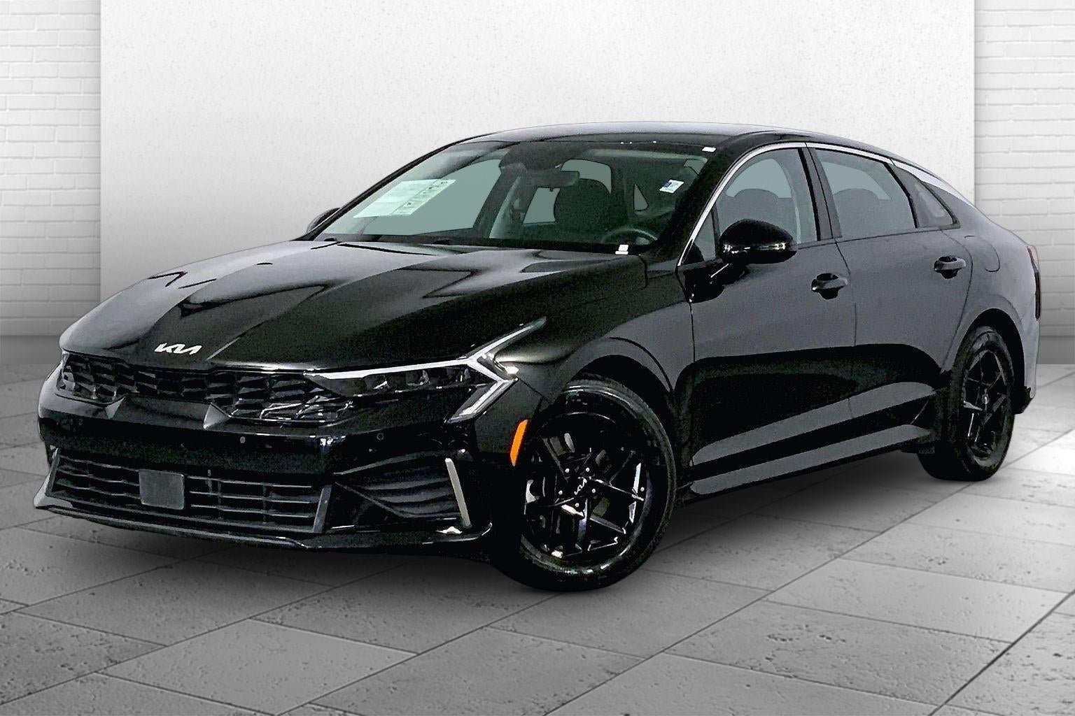 2025 Kia K5 LXS