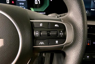 2025 Kia K5 LXS