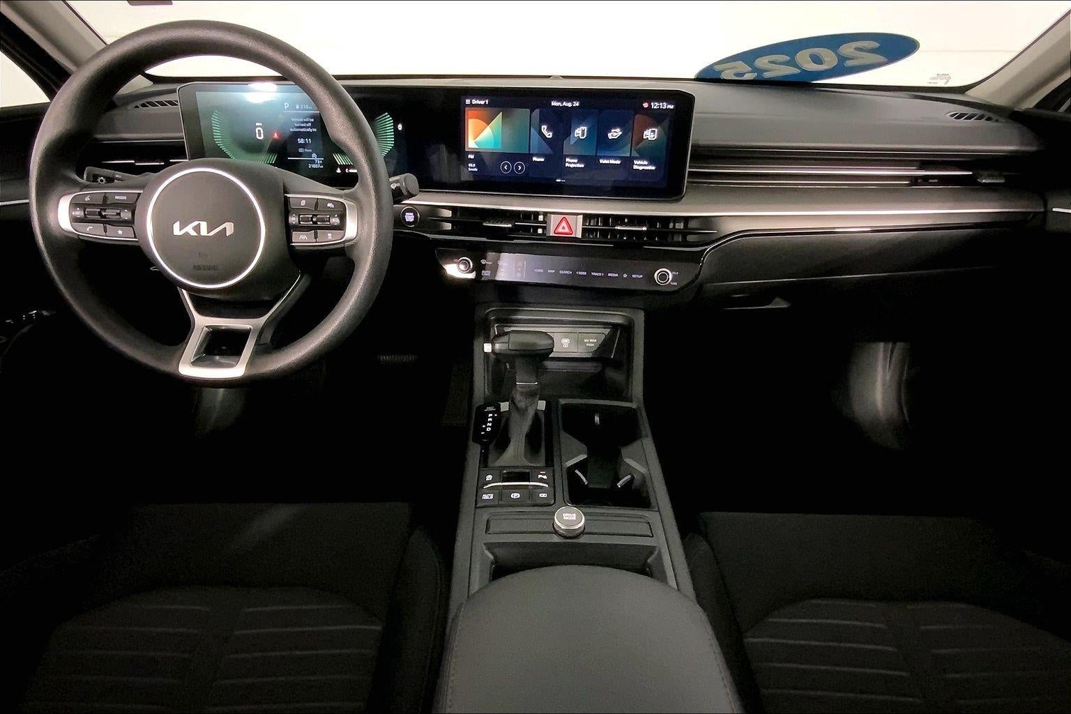 2025 Kia K5 LXS
