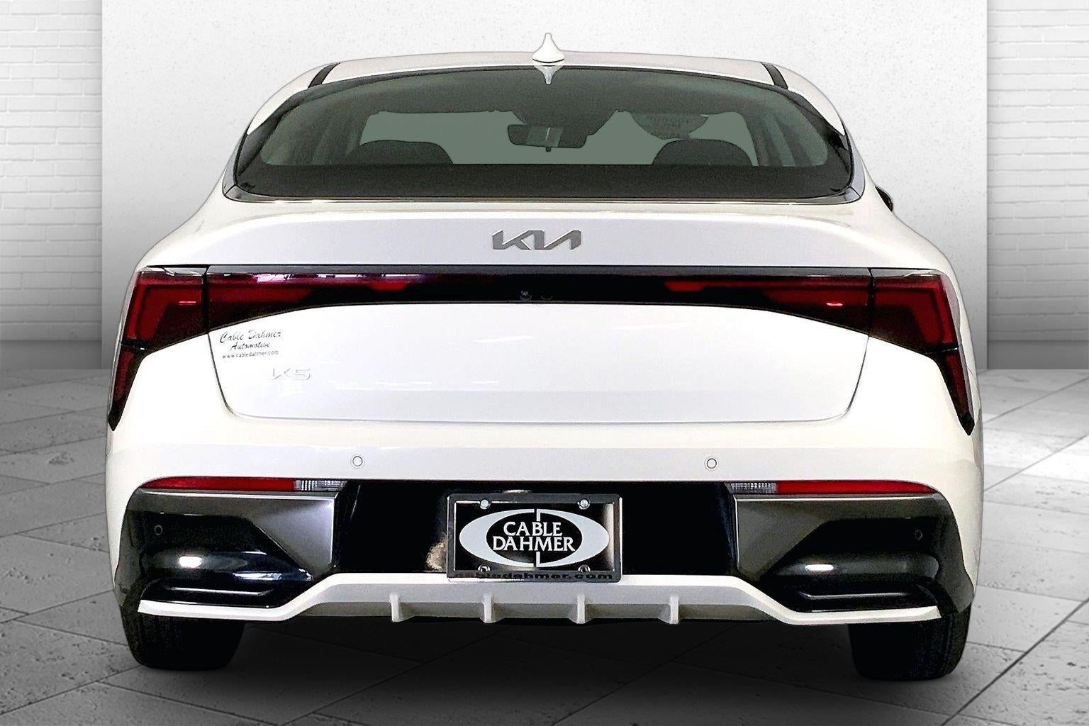 2025 Kia K5 LXS