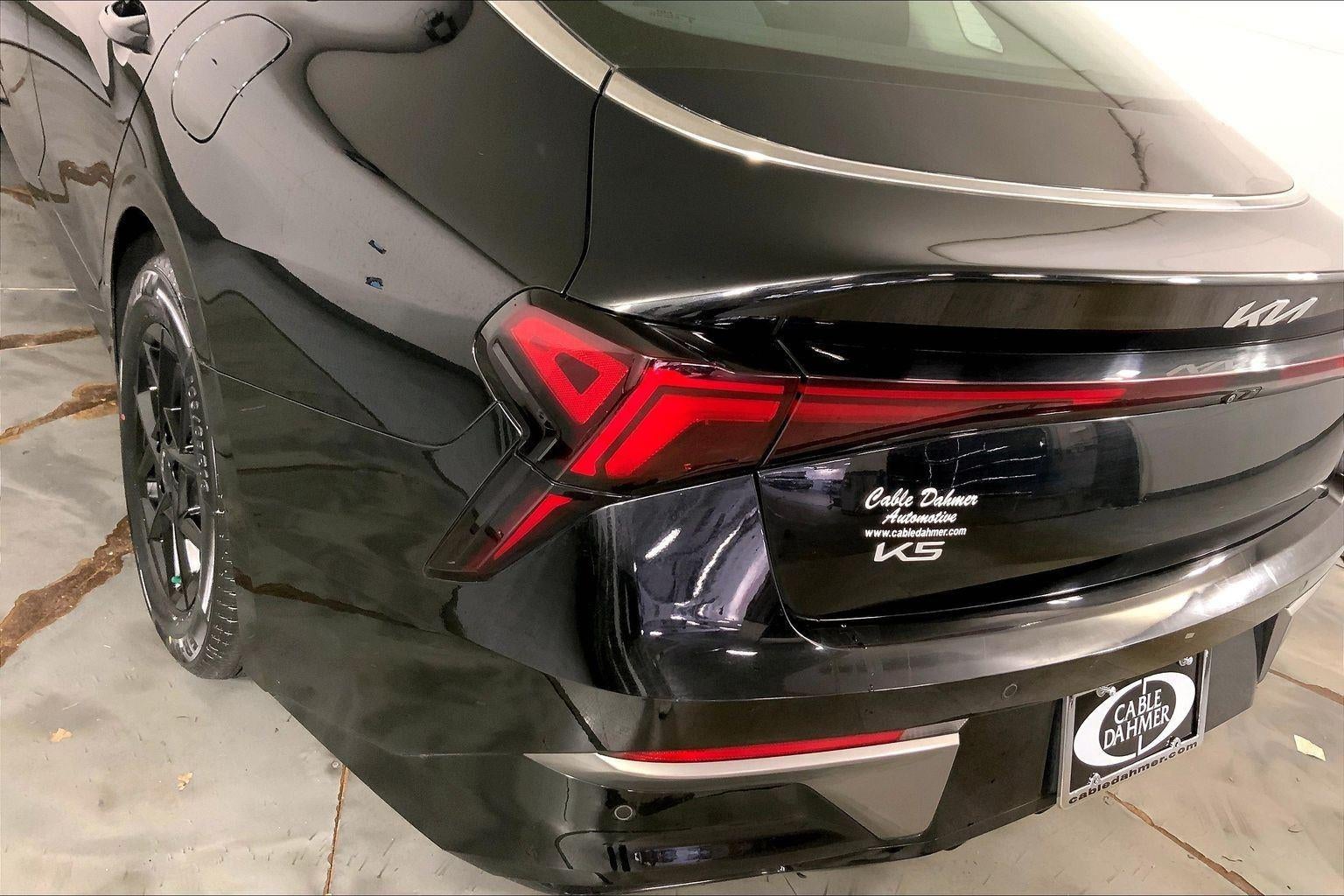 2025 Kia K5 LXS