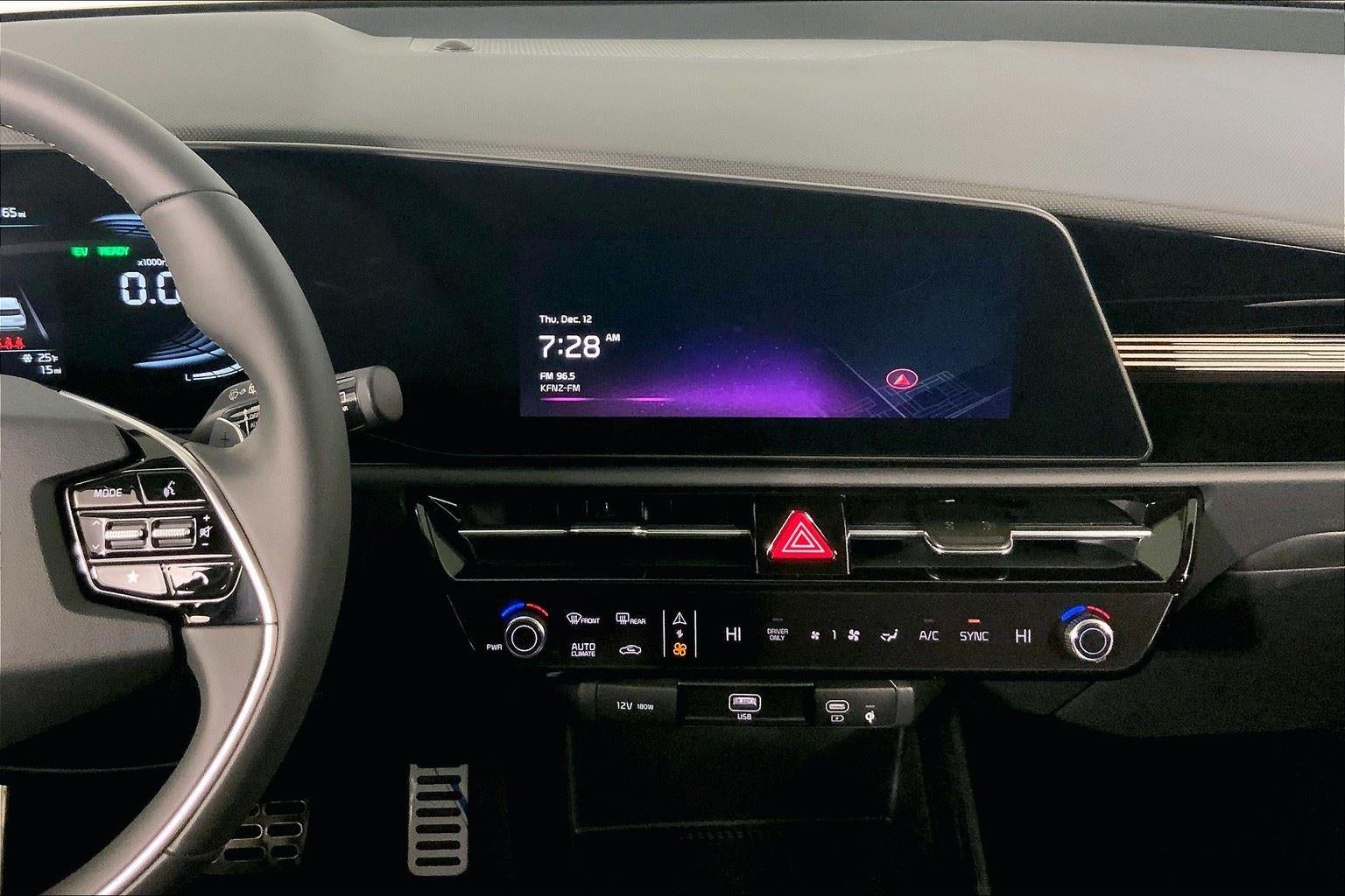 2025 Kia Niro EX Touring