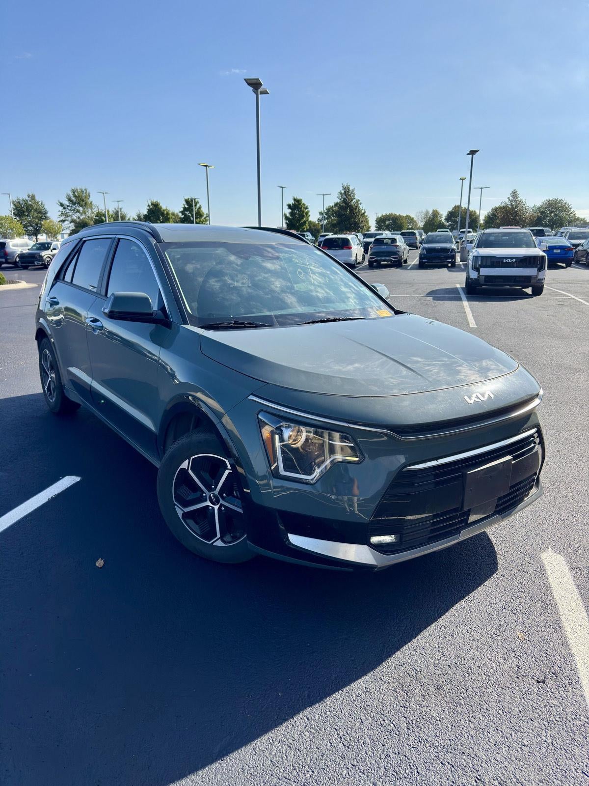 2024 Kia Niro SX