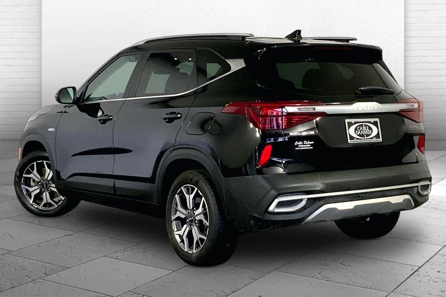 2023 Kia SELTOS EX