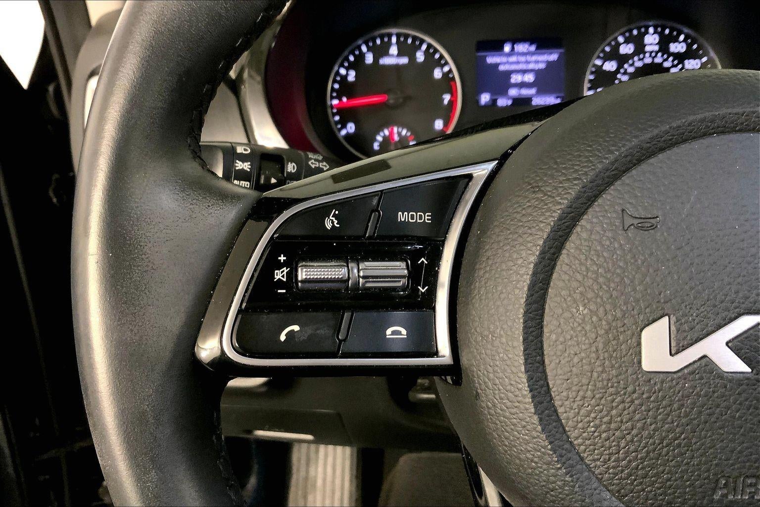 2023 Kia SELTOS EX