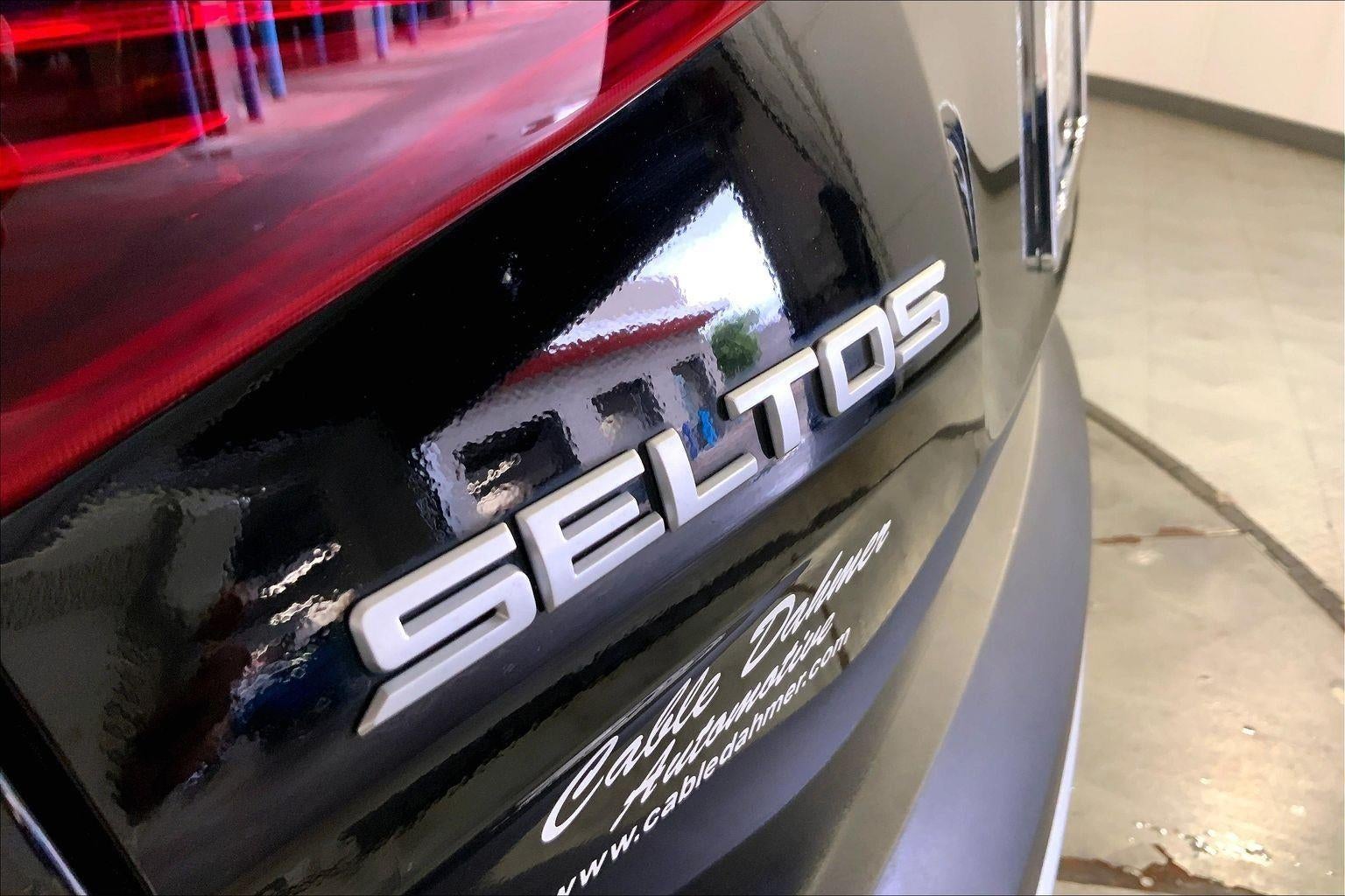 2023 Kia SELTOS EX