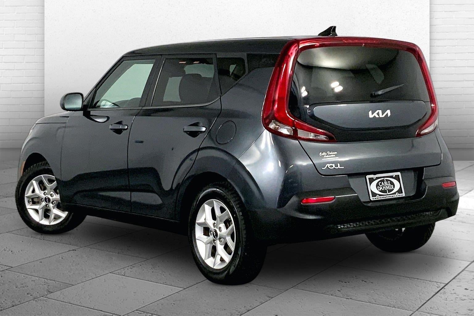 2022 Kia SOUL LX