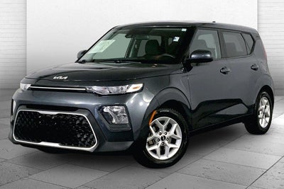 2022 Kia SOUL LX
