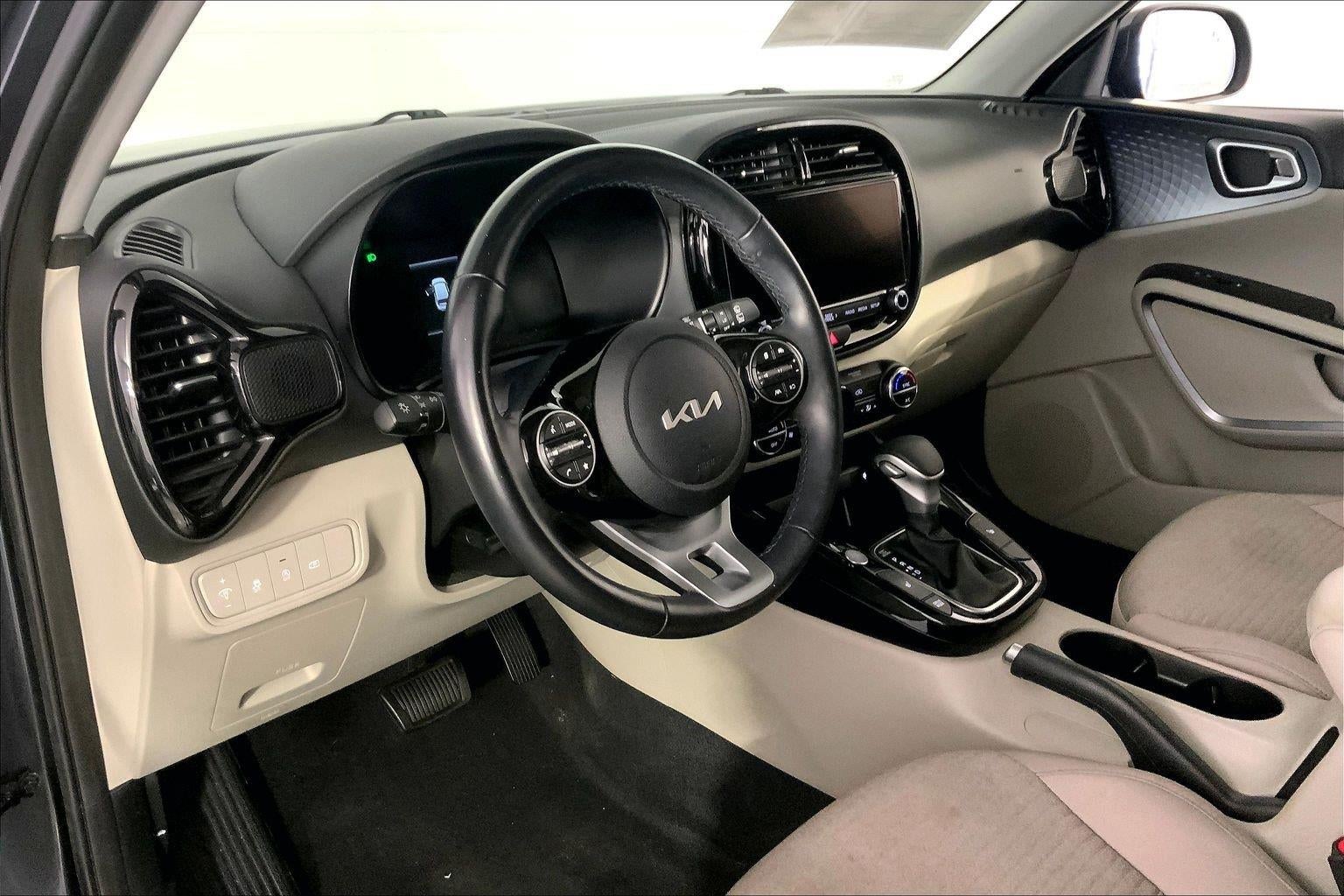 2023 Kia Soul EX