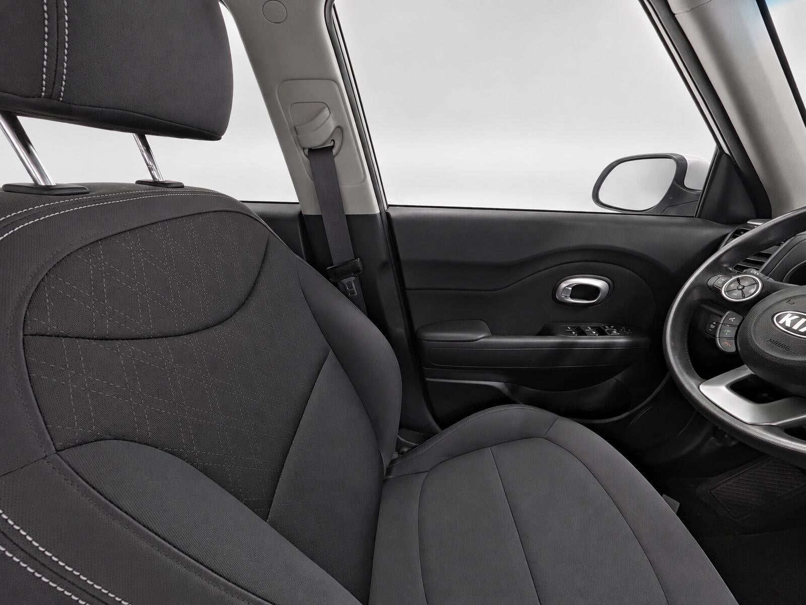 2014 Kia Soul Base