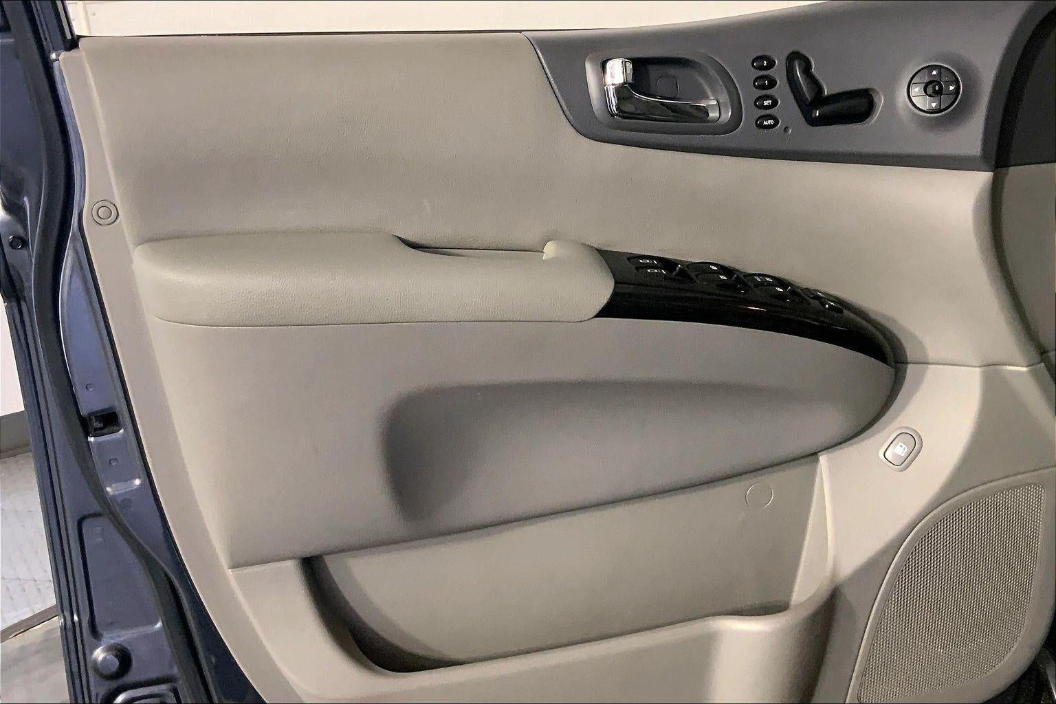 2012 Kia Sedona EX