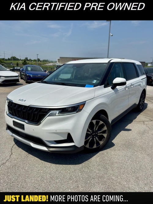 2023 Kia Carnival EX