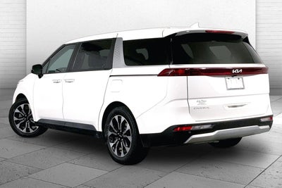 2023 Kia Carnival EX