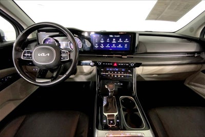 2023 Kia Carnival EX