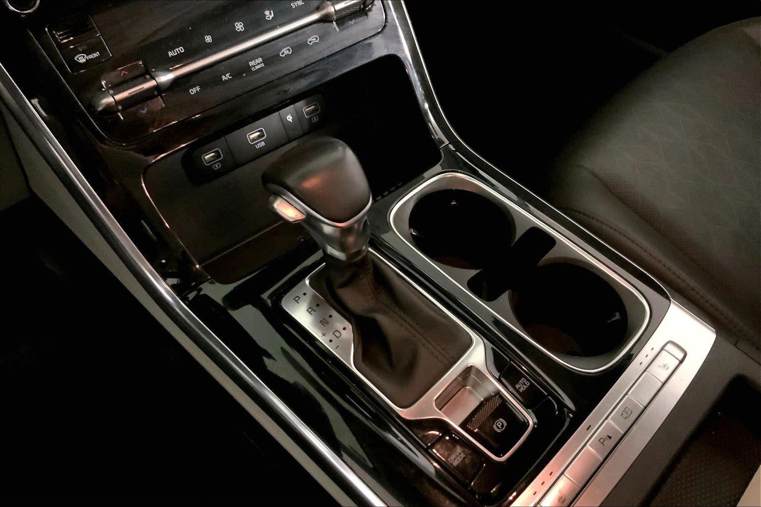 2023 Kia Carnival EX