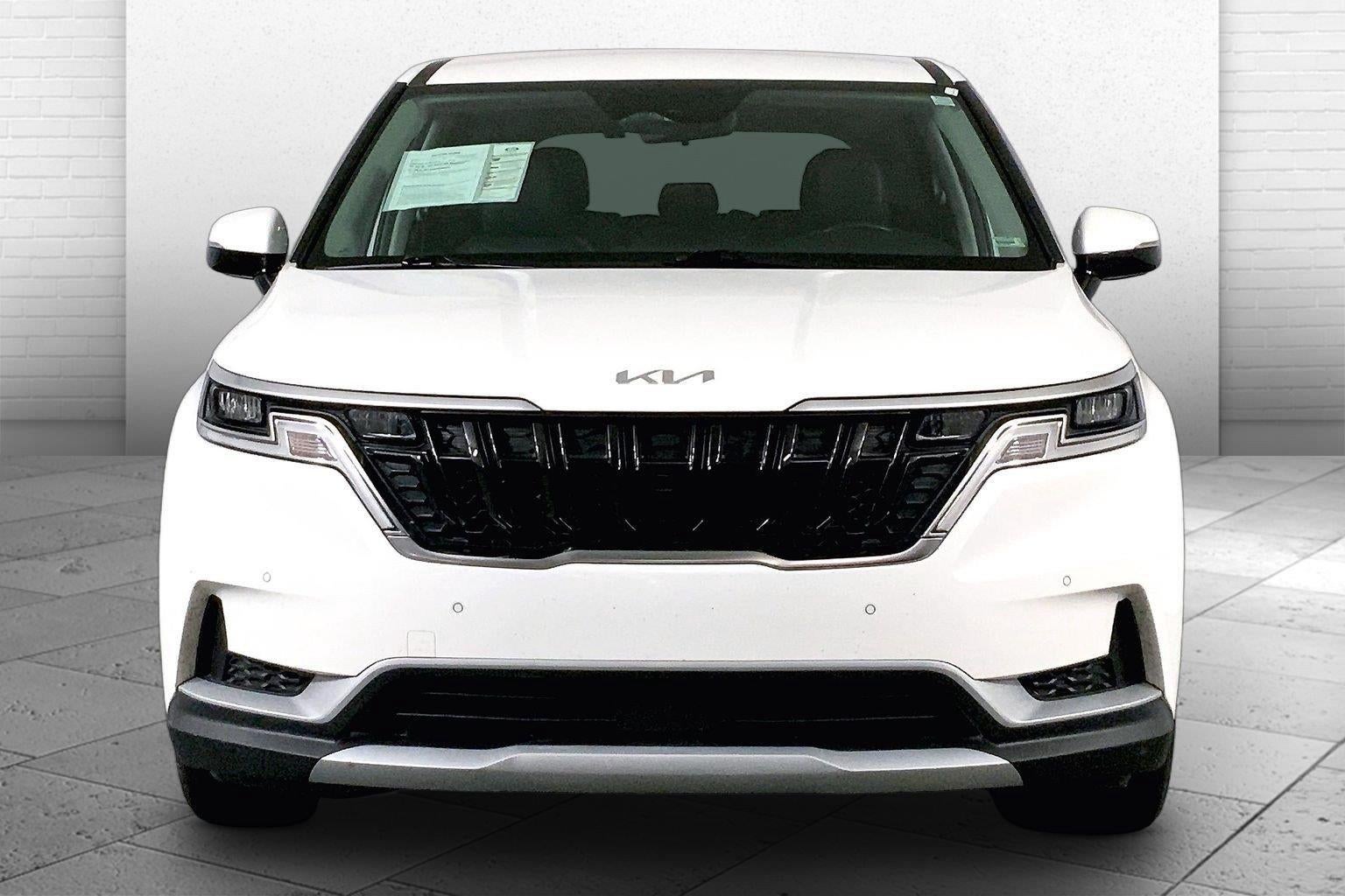 2023 Kia Carnival EX