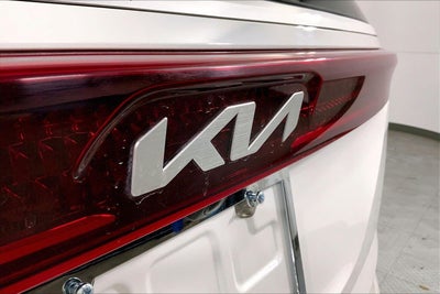 2023 Kia Carnival EX