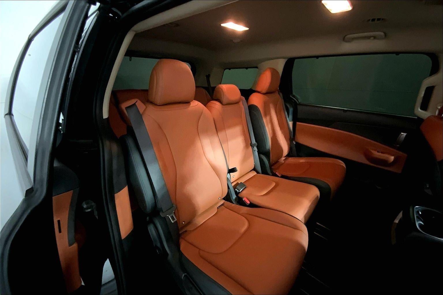 2025 Kia Carnival EX