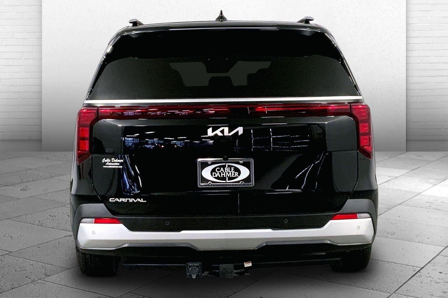 2025 Kia Carnival EX