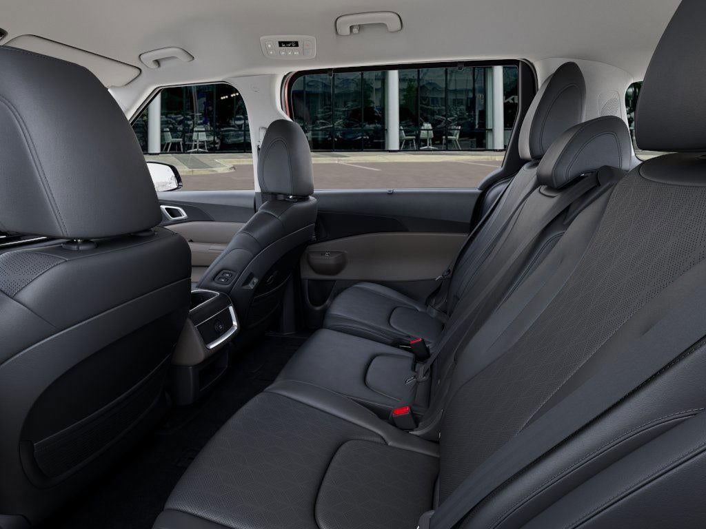 2025 Kia Carnival EX