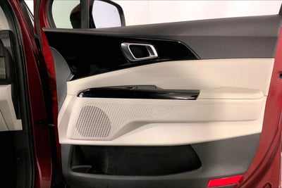 2023 Kia Carnival SX