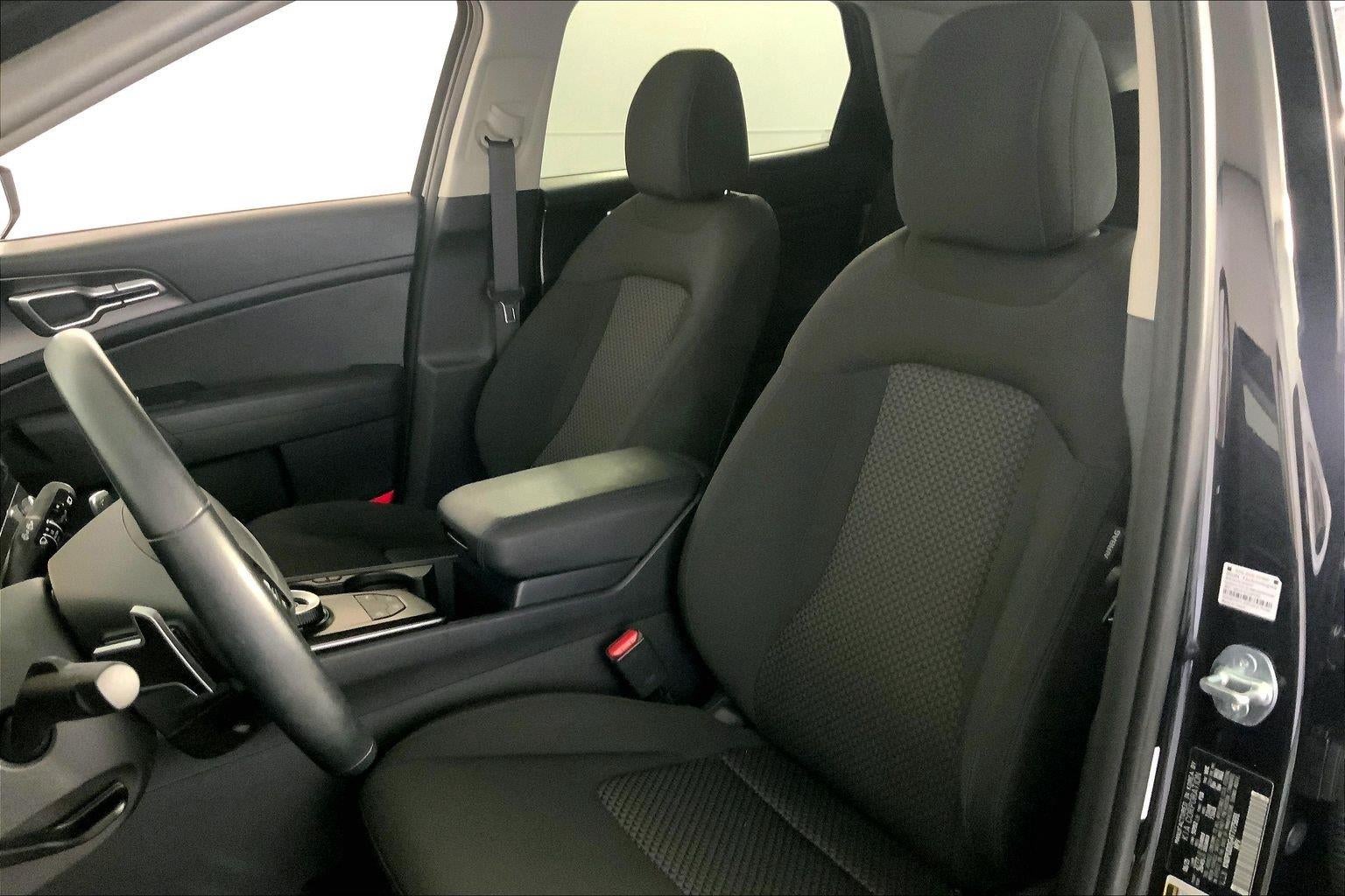2026 Kia Sportage Hybrid S