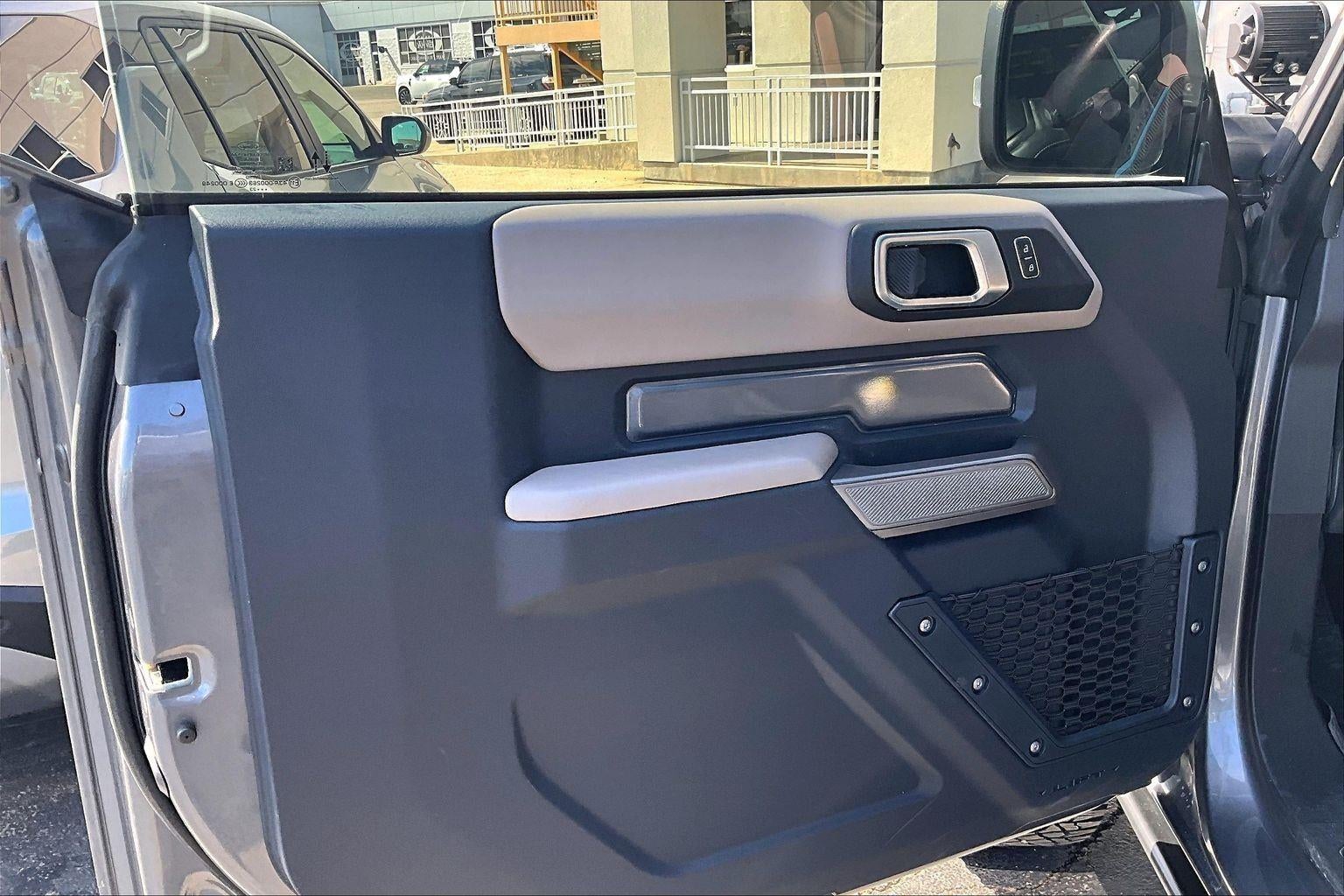 2023 Ford Bronco Base