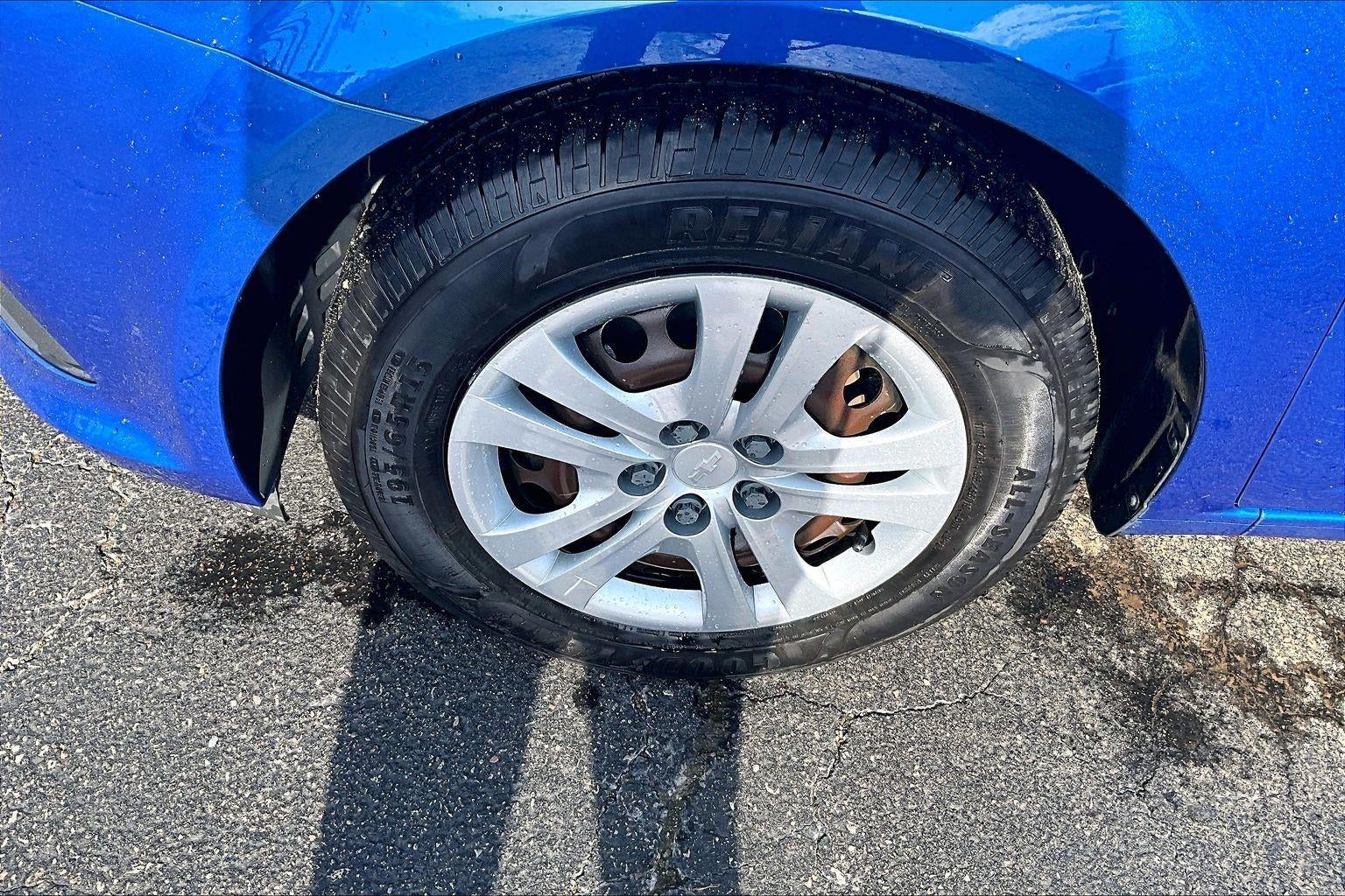 2017 Chevrolet Sonic LS