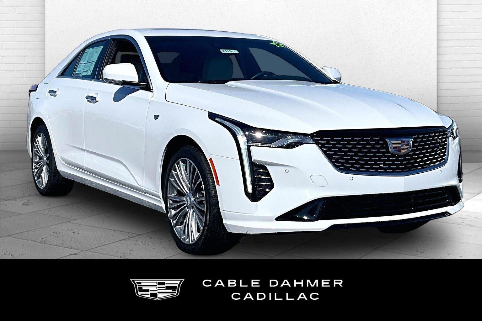 2025 Cadillac CT4 Premium Luxury