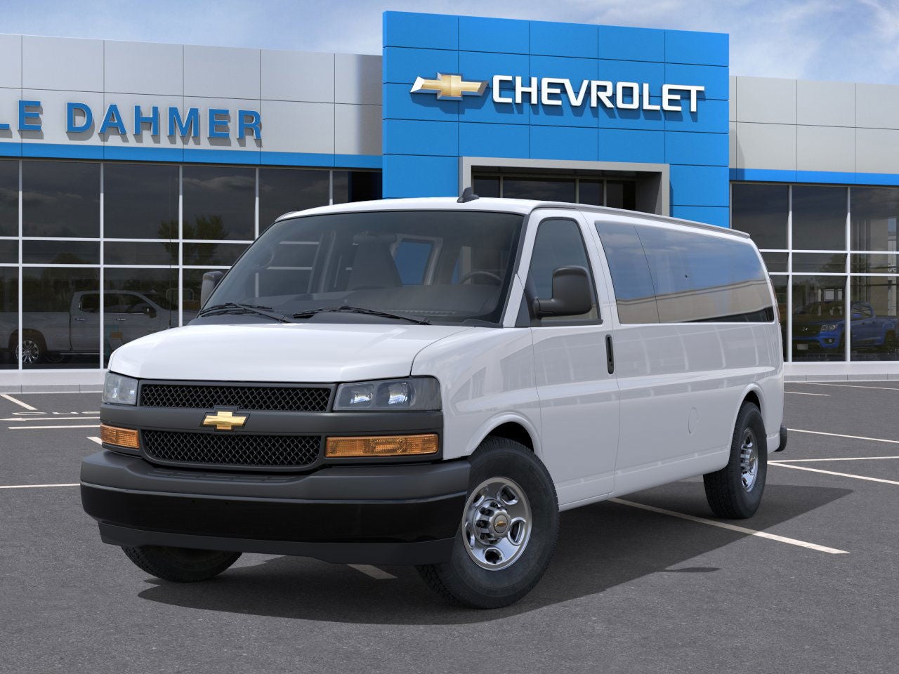 2025 Chevrolet Express Passenger 1LS