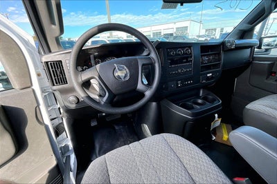 2026 Chevrolet Express Cutaway 3500 1WT