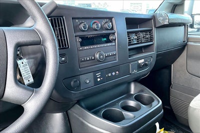 2026 Chevrolet Express Cutaway 3500 1WT