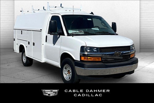 2025 Chevrolet Express Cutaway 3500 1WT