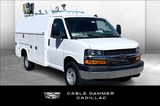 2025 Chevrolet Express Cutaway 3500 1WT