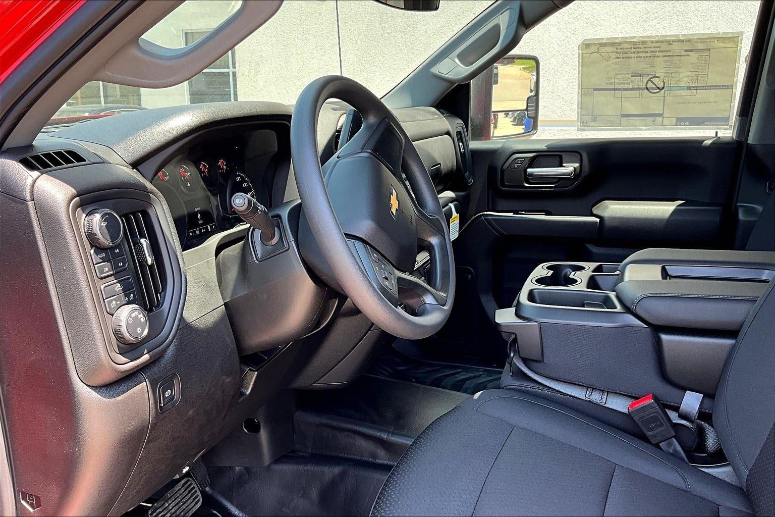 2025 Chevrolet Silverado 3500 HD WT