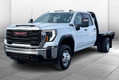 2026 GMC Sierra 3500 HD Chassis Cab Pro