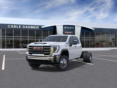 2026 GMC Sierra 3500 HD Chassis Cab Pro