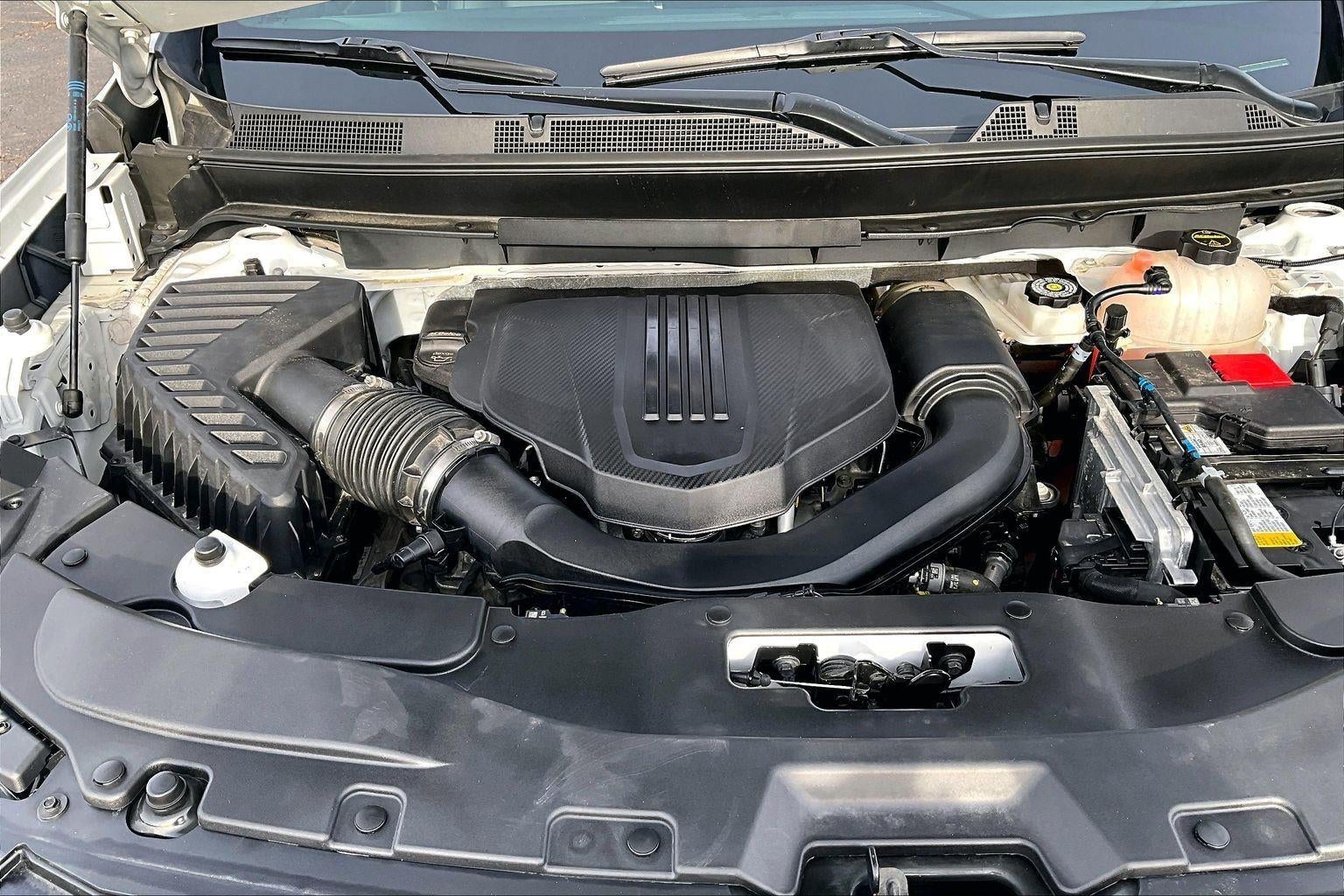 2024 GMC Acadia Elevation