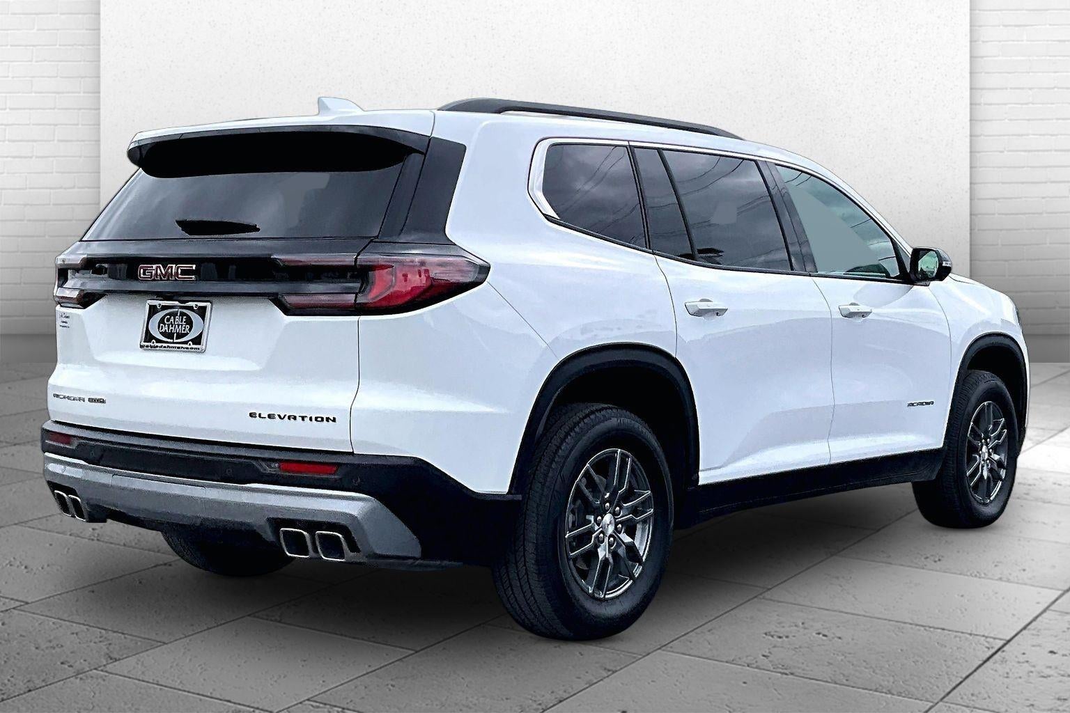 2025 GMC Acadia Elevation