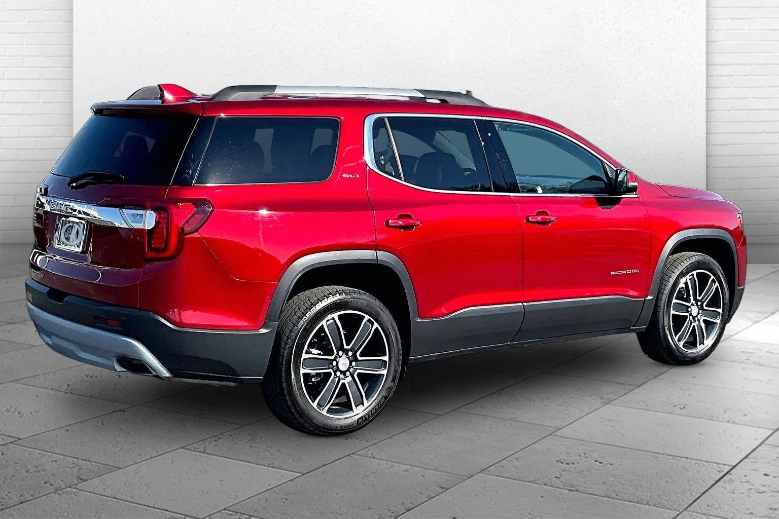 2022 GMC Acadia SLT