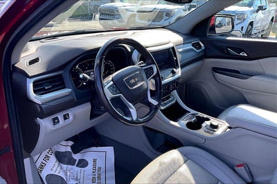 2022 GMC Acadia SLT