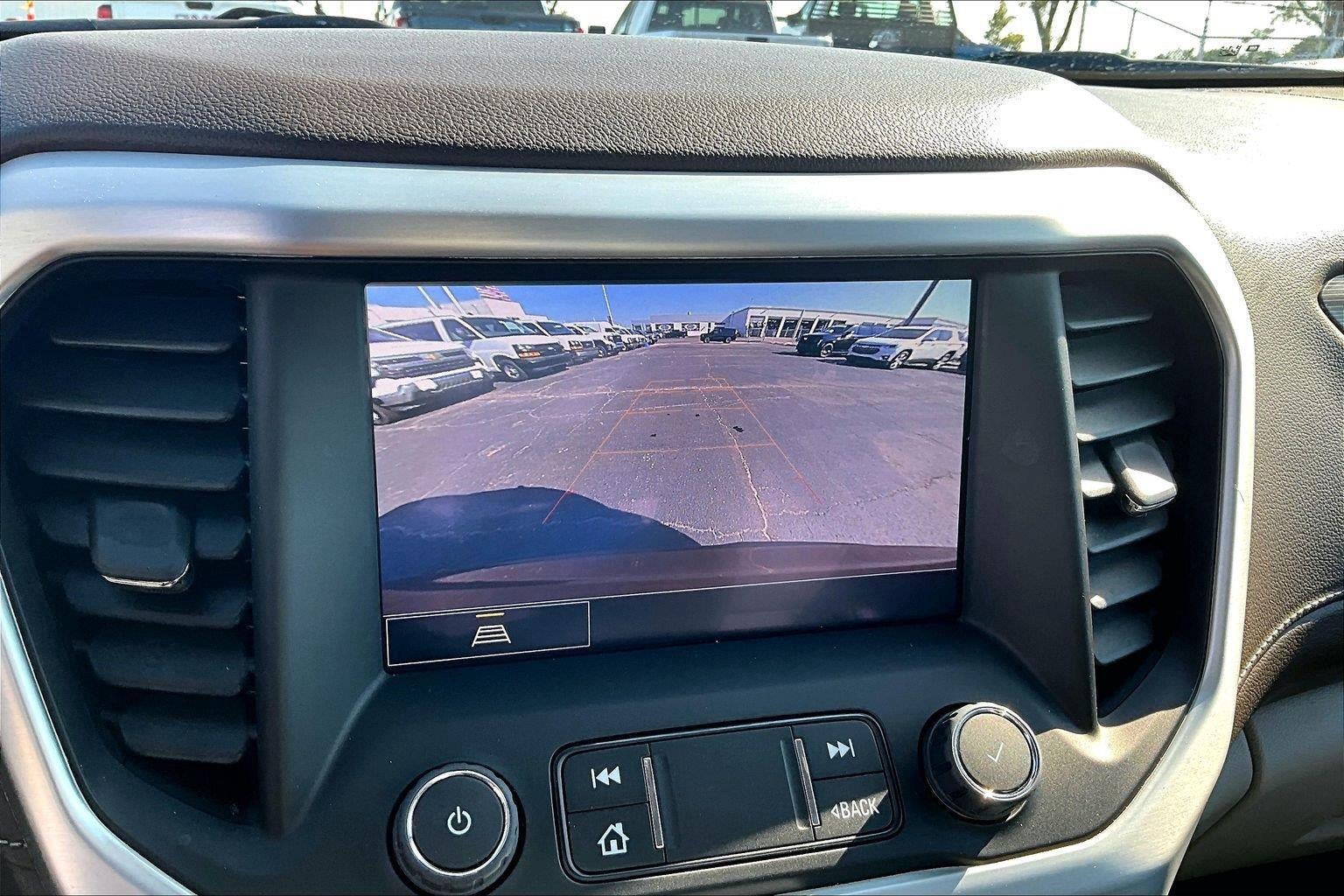 2022 GMC Acadia SLT