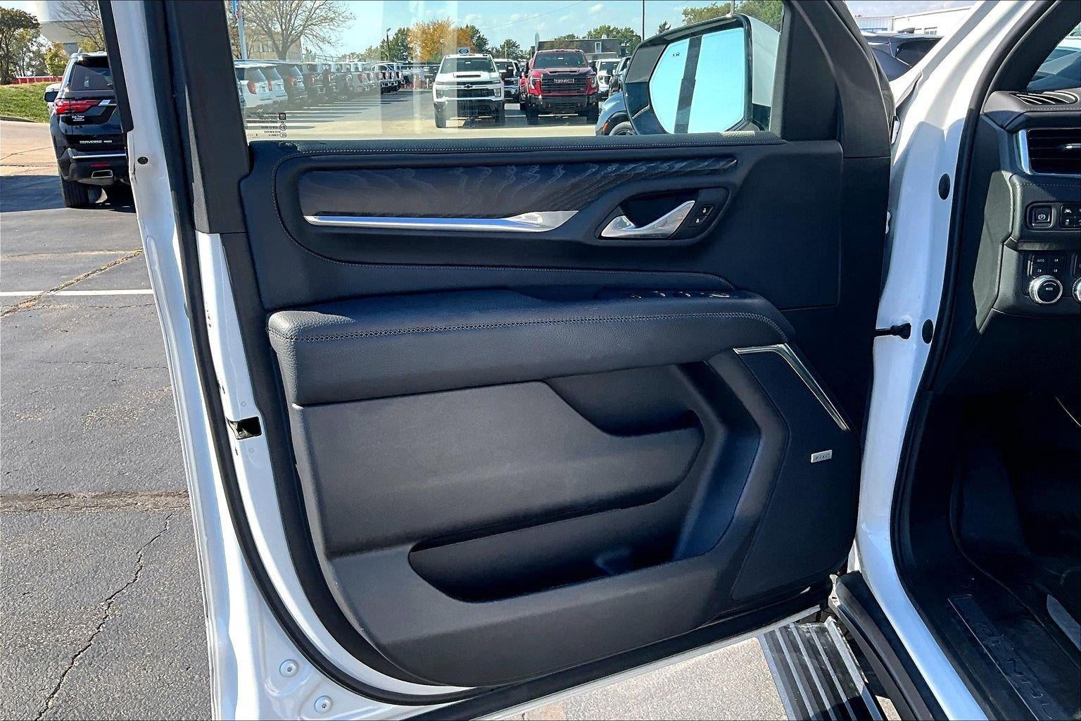 2023 GMC Yukon XL Denali