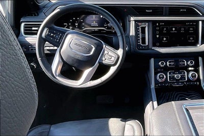 2023 GMC Yukon XL Denali