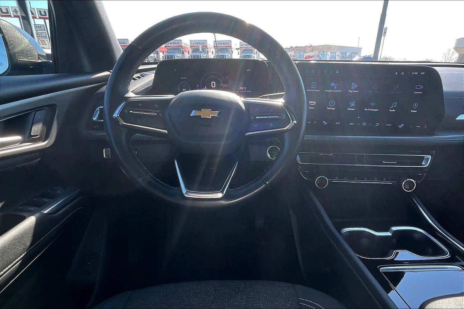 2024 Chevrolet Traverse LT