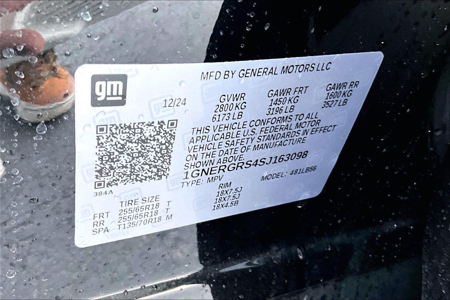 2025 Chevrolet Traverse LT