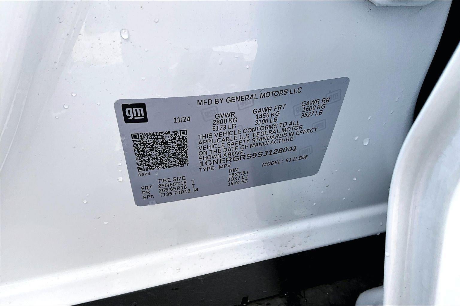 2025 Chevrolet Traverse LT