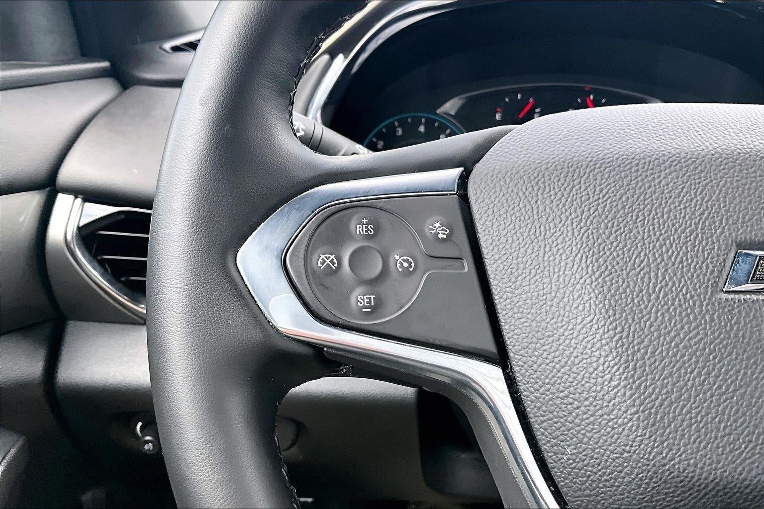 2024 Chevrolet Traverse Limited LT Cloth