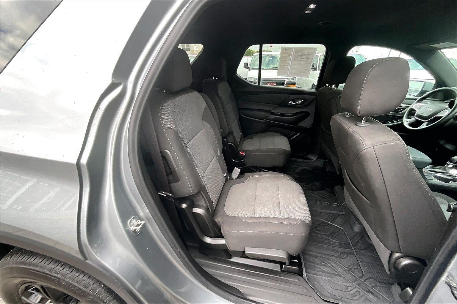 2024 Chevrolet Traverse Limited LT Cloth